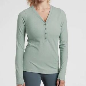 Athleta | Uptempo Ribbed Henley | Minimalistic Green | Women’s Size Large EUC